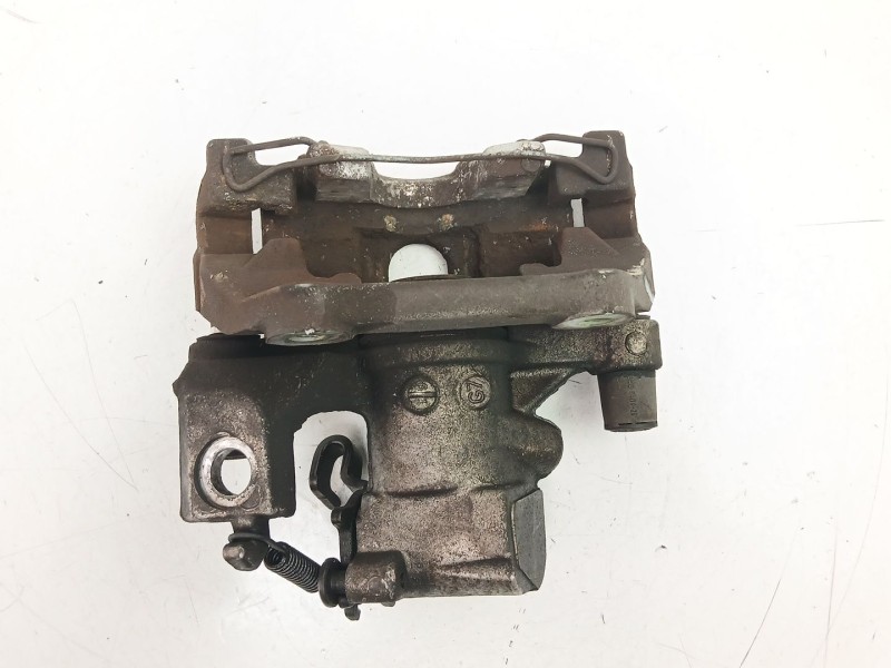 Recambio de pinza freno trasera derecha para toyota yaris (_p13_) 1.5 hybrid (nhp130_) referencia OEM IAM 478300D020  