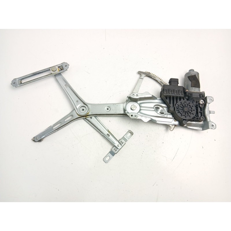 Recambio de elevalunas delantero derecho para opel astra g hatchback (t98) 1.7 cdti (f08, f48) referencia OEM IAM 90521876  
