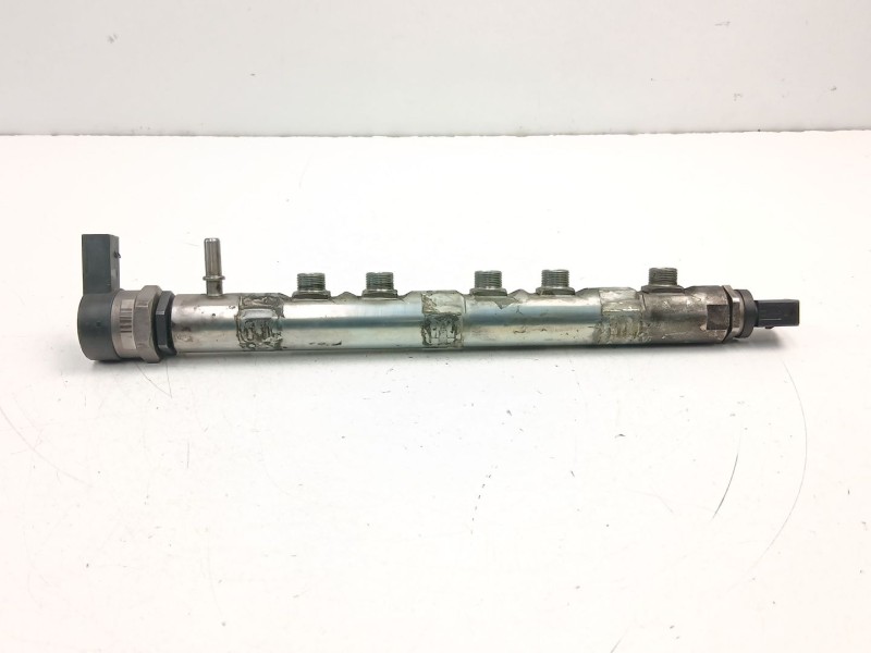Recambio de rampa inyectora para bmw serie 3 berlina (e90) 320d referencia OEM IAM 7809128 0445214183 