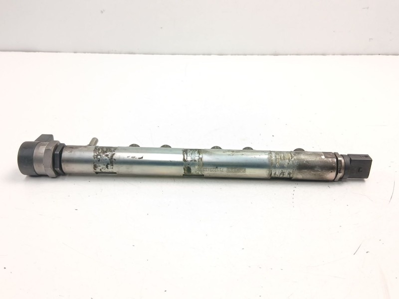 Recambio de rampa inyectora para bmw serie 3 berlina (e90) 320d referencia OEM IAM 7809128 0445214183 
