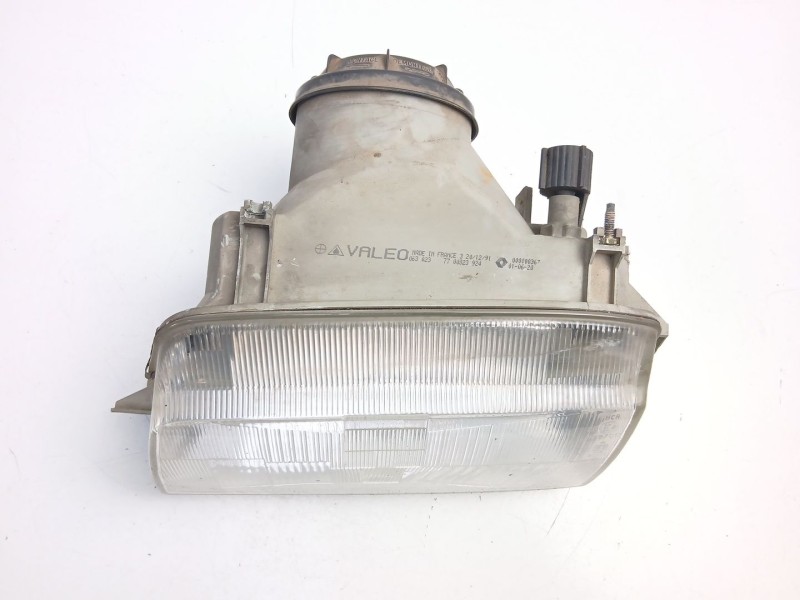 Recambio de faro izquierdo para renault 19 i (b/c53_) 1.4 referencia OEM IAM 7700823924  