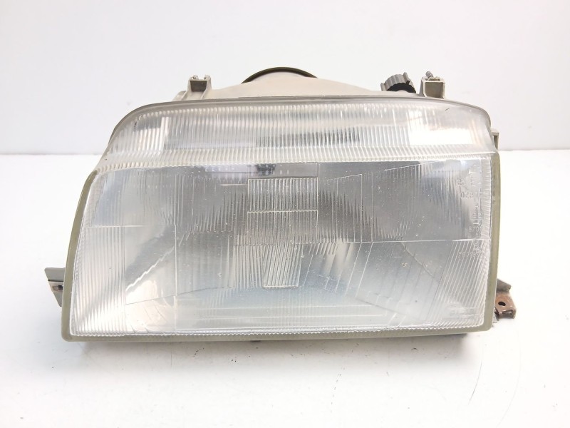 Recambio de faro izquierdo para renault 19 i (b/c53_) 1.4 referencia OEM IAM 7700823924  