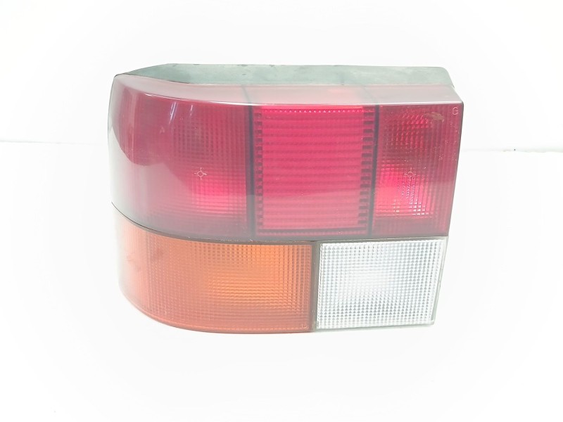 Recambio de piloto trasero izquierdo para renault 19 i (b/c53_) 1.4 referencia OEM IAM 7701033780  