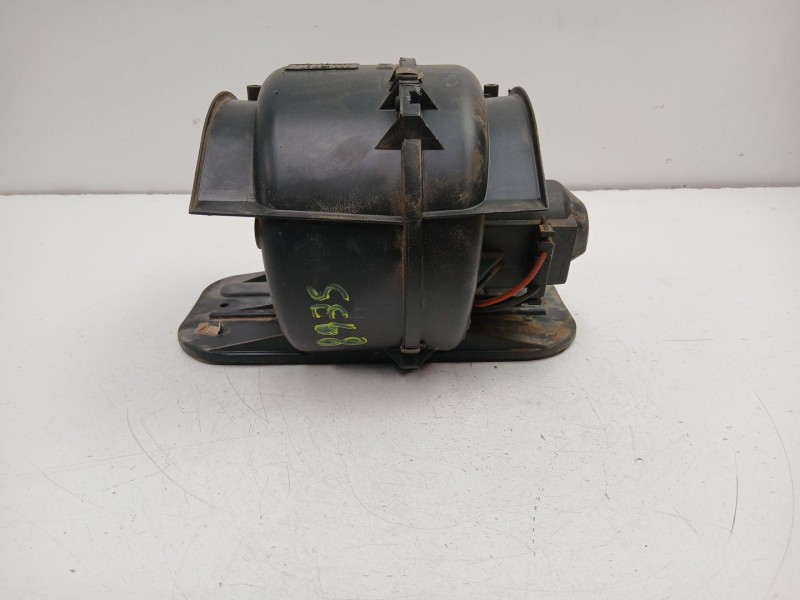 Recambio de motor calefaccion para renault 19 i (b/c53_) 1.4 referencia OEM IAM 7700811864 A36105718V 