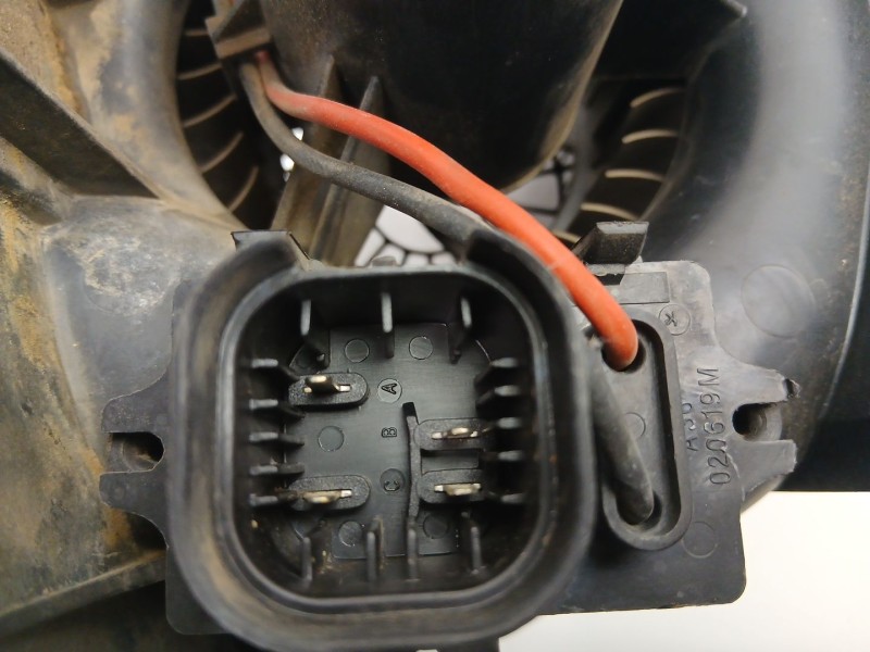 Recambio de motor calefaccion para renault 19 i (b/c53_) 1.4 referencia OEM IAM 7700811864 A36105718V 