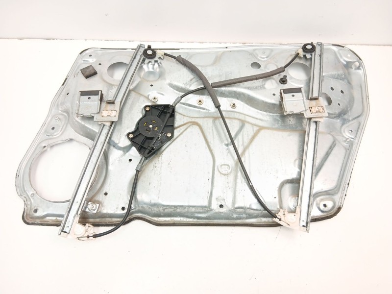 Recambio de elevalunas delantero izquierdo para volkswagen passat b5 (3b2) 1.9 tdi referencia OEM IAM 3B4837755A  
