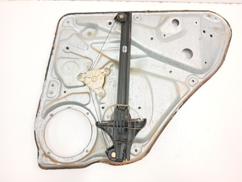 Recambio de elevalunas trasero izquierdo para volkswagen passat b5 (3b2) 1.9 tdi referencia OEM IAM 3B5839755C  