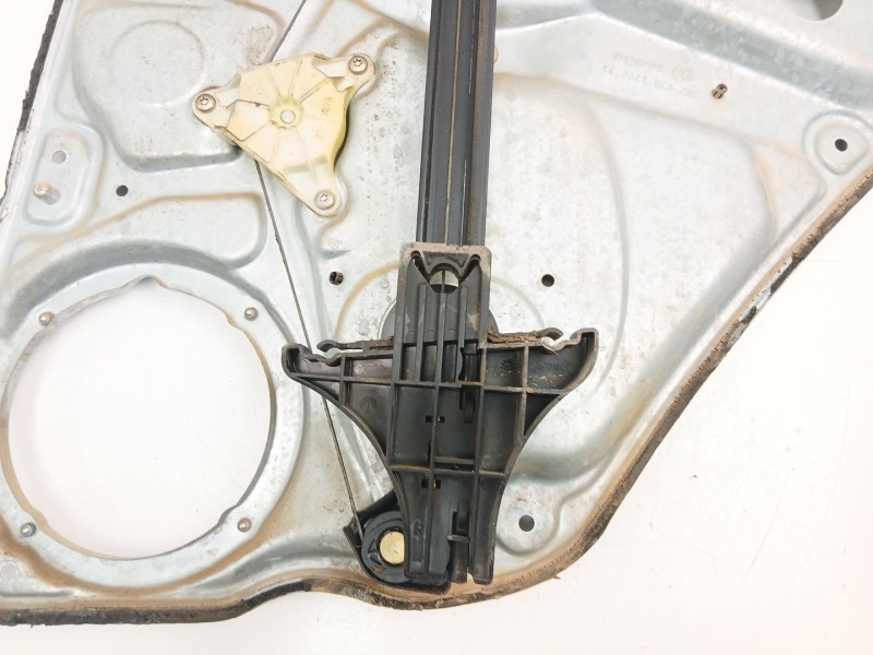 Recambio de elevalunas trasero izquierdo para volkswagen passat b5 (3b2) 1.9 tdi referencia OEM IAM 3B5839755C  