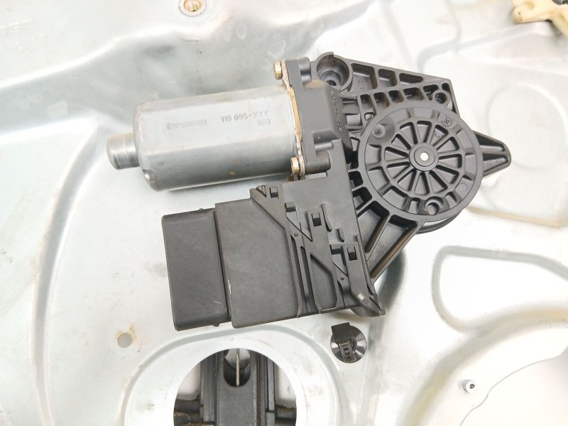 Recambio de elevalunas trasero izquierdo para volkswagen passat b5 (3b2) 1.9 tdi referencia OEM IAM 3B5839755C  