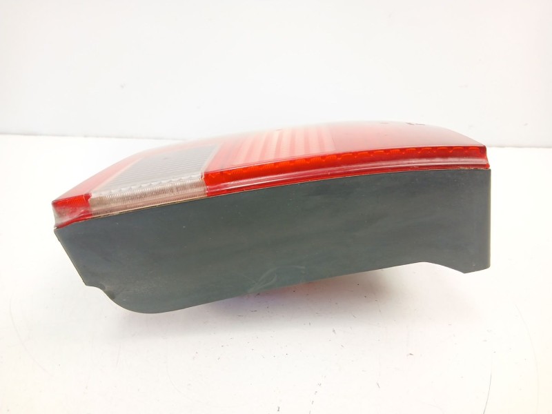 Recambio de piloto trasero izquierdo para volkswagen passat b5 (3b2) 1.9 tdi referencia OEM IAM 3B5945095F  