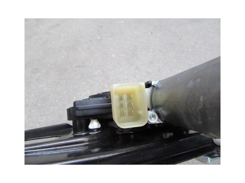 Recambio de elevalunas elec. tra. dch. : m. benz c 220 : 2.2 cdi [2006] para m. benz c 220 2.2 cdi referencia OEM IAM CONFORD  