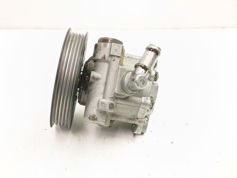 Recambio de bomba direccion para volkswagen passat b5 (3b2) 1.9 tdi referencia OEM IAM 8D0145156T  