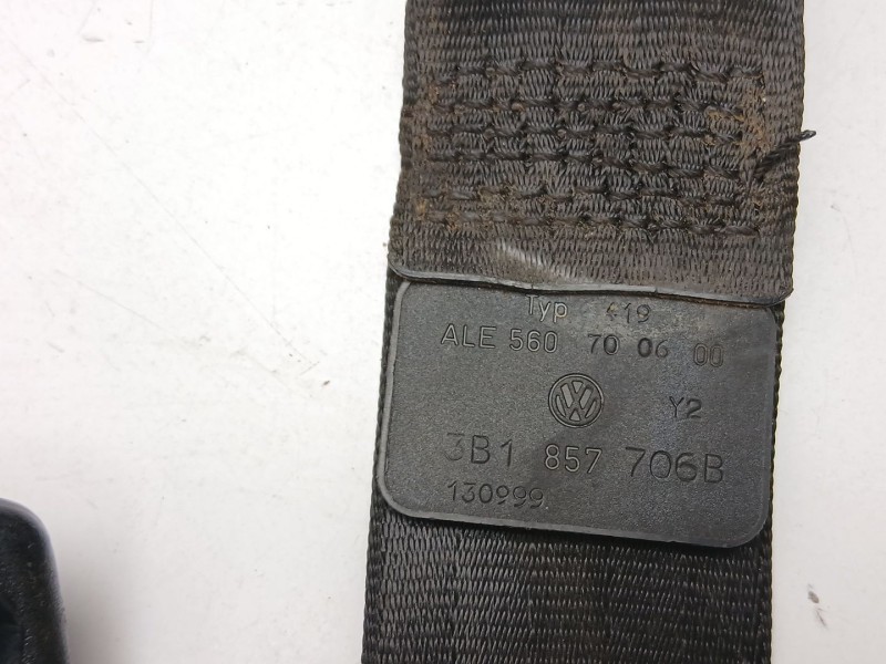 Recambio de cinturon seguridad delantero derecho para volkswagen passat b5 (3b2) 1.9 tdi referencia OEM IAM 3B1857706B  