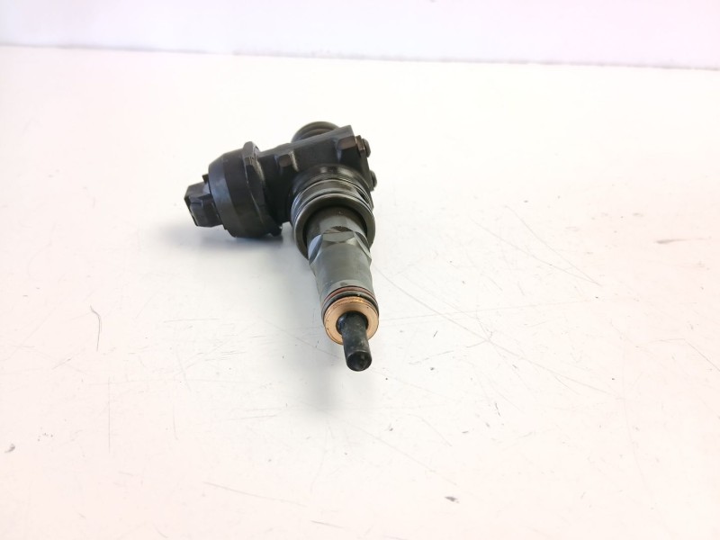 Recambio de inyectores juego para volkswagen passat b5 (3b2) 1.9 tdi referencia OEM IAM 038130073AG 0414720215 