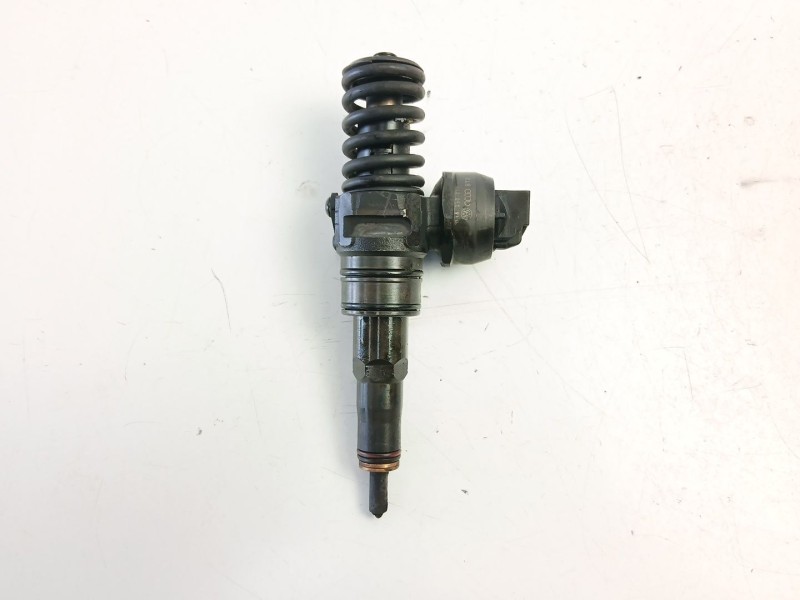 Recambio de inyectores juego para volkswagen passat b5 (3b2) 1.9 tdi referencia OEM IAM 038130073AG 0414720215 