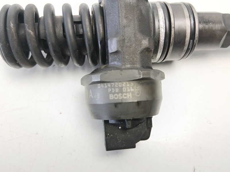 Recambio de inyectores juego para volkswagen passat b5 (3b2) 1.9 tdi referencia OEM IAM 038130073AG 0414720215 