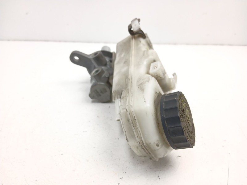 Recambio de bomba de freno para toyota auris (_e15_) 2.2 d (ade157_, ade151_) referencia OEM IAM 4720109300  