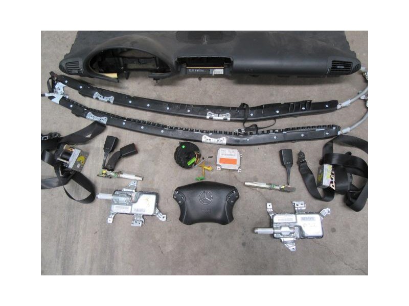 Recambio de airbag juego completo : m. benz c 220 : 2.2 cdi [2006] para m. benz c 220 2.2 cdi referencia OEM IAM JUEGOCOMPLETO  