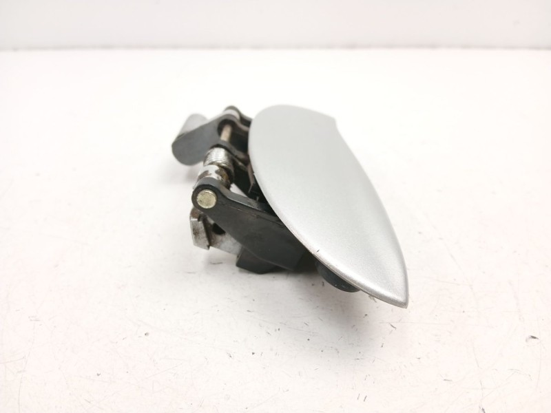 Recambio de manilla delantera izquierda para hyundai atos (mx) 1.1 referencia OEM IAM 8265102010  