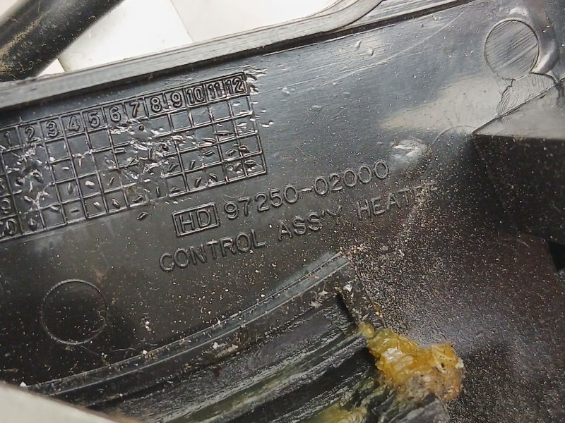 Recambio de mandos calefaccion aire para hyundai atos (mx) 1.1 referencia OEM IAM 9725002000  