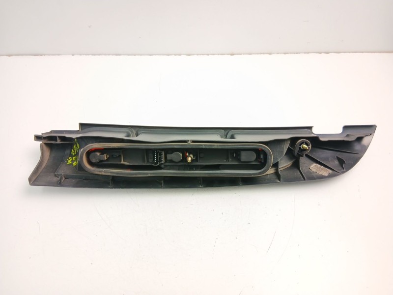 Recambio de piloto trasero izquierdo para renault kangoo (kc0/1_) 1.9 dti (kc0u) referencia OEM IAM 8200103284  