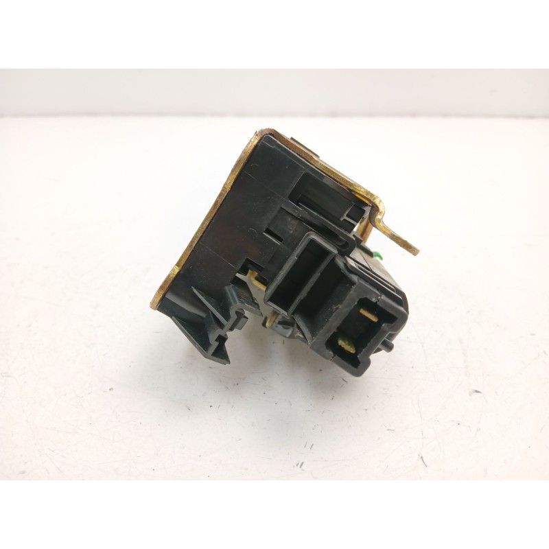 Recambio de cerradura puerta delantera izquierda para renault kangoo (kc0/1_) 1.9 dti (kc0u) referencia OEM IAM 8200727508  