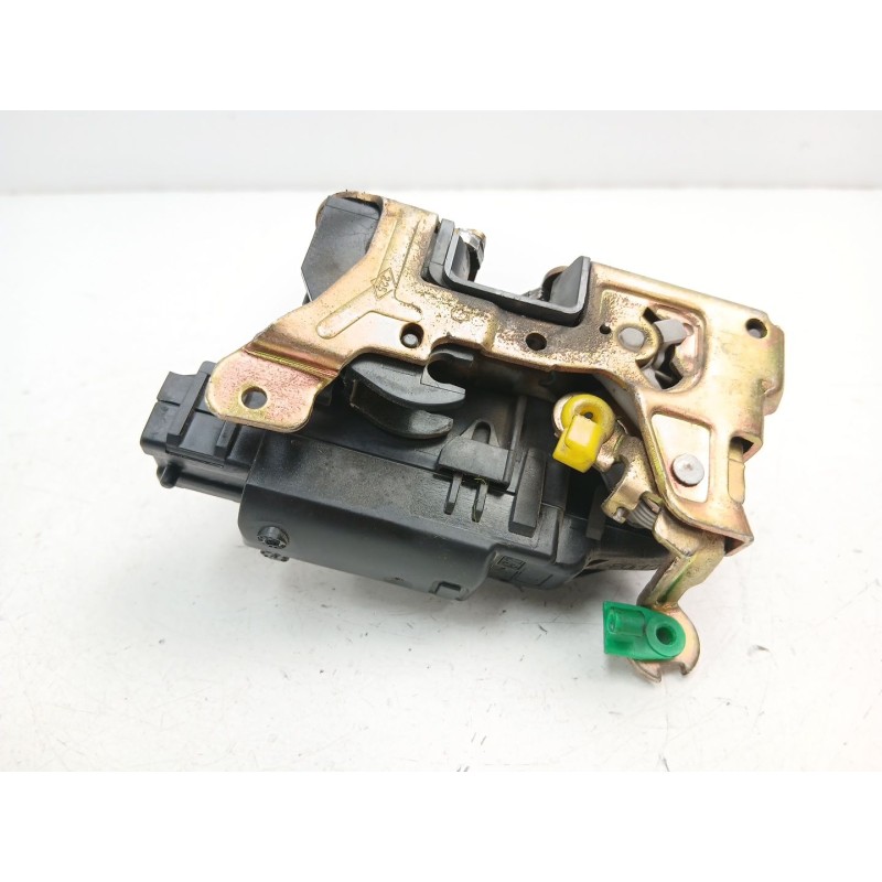 Recambio de cerradura puerta delantera izquierda para renault kangoo (kc0/1_) 1.9 dti (kc0u) referencia OEM IAM 8200727508  