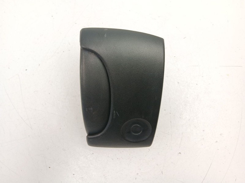 Recambio de manilla trasera derecha para renault kangoo (kc0/1_) 1.9 dti (kc0u) referencia OEM IAM 8200042082  