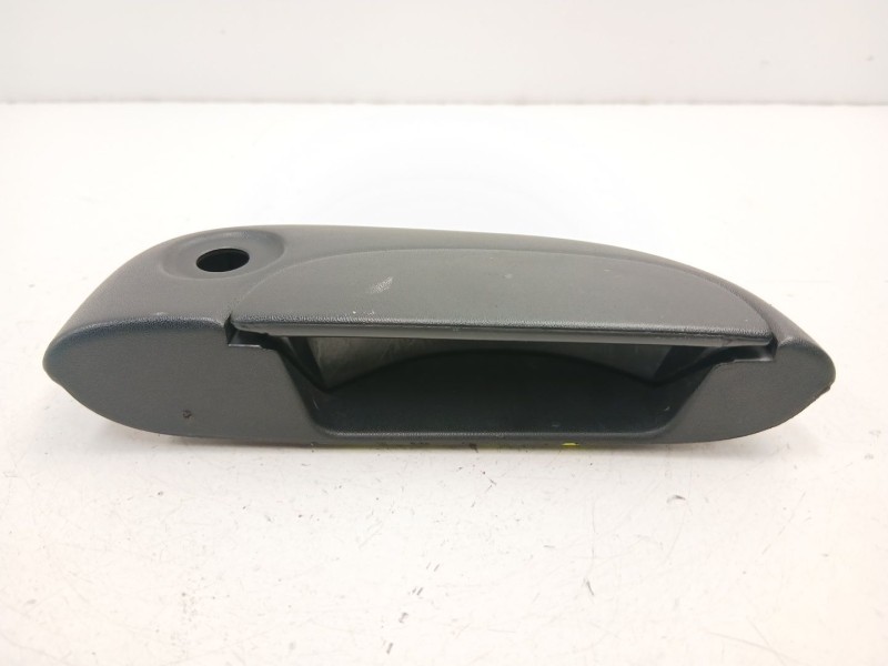 Recambio de manilla delantera derecha para renault kangoo (kc0/1_) 1.9 dti (kc0u) referencia OEM IAM 7700354479  