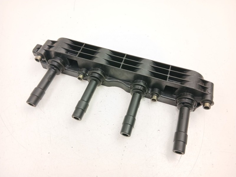 Recambio de bobina para opel astra g hatchback (t98) 1.6 16v (f08, f48) referencia OEM IAM 19005212  