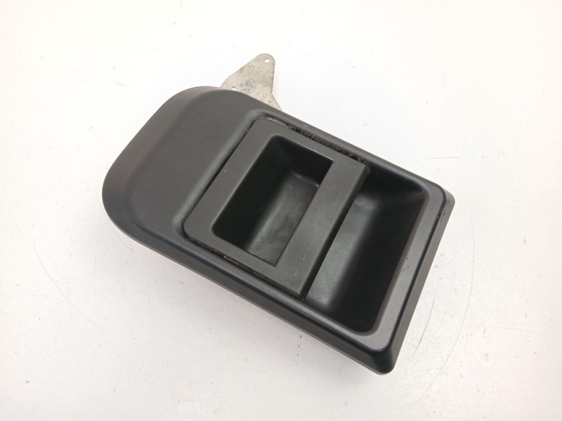 Recambio de manilla maletero para iveco daily iii furgoneta 29 l 11 v referencia OEM IAM 504065079  