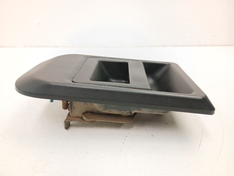 Recambio de manilla maletero para iveco daily iii furgoneta 29 l 11 v referencia OEM IAM 504065079  