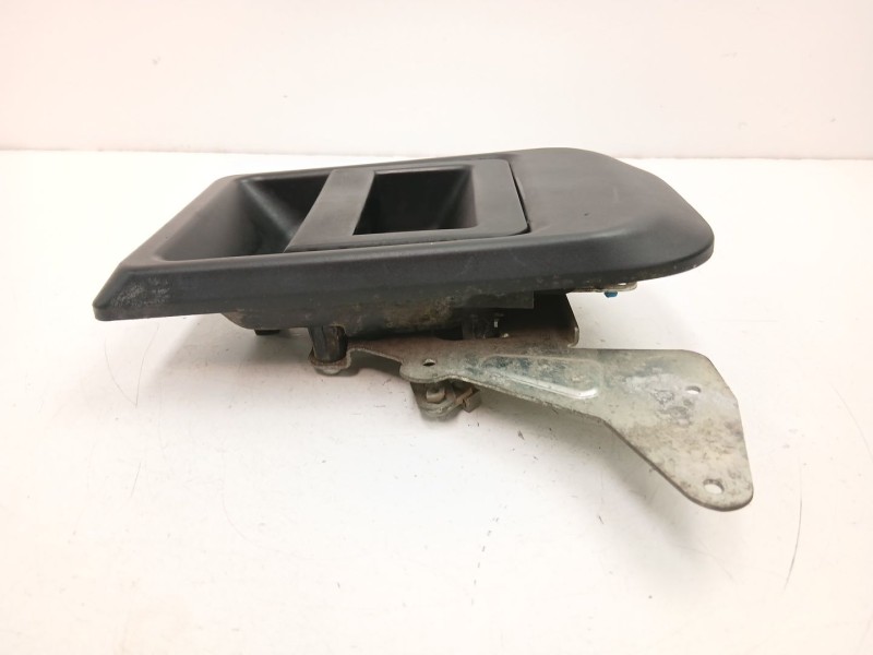 Recambio de manilla maletero para iveco daily iii furgoneta 29 l 11 v referencia OEM IAM 504065079  