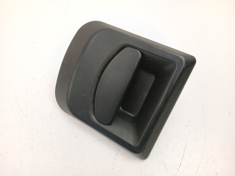 Recambio de manilla delantera izquierda para iveco daily iii furgoneta 29 l 11 v referencia OEM IAM 99489589  