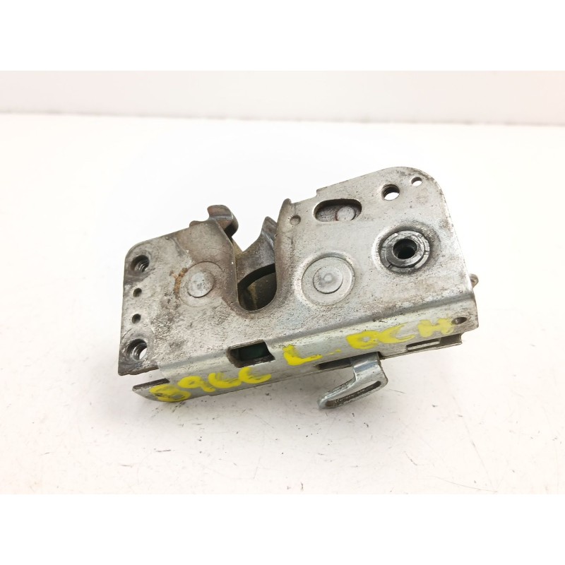 Recambio de cerradura puerta trasera derecha para iveco daily iii furgoneta 29 l 11 v referencia OEM IAM 500329770  