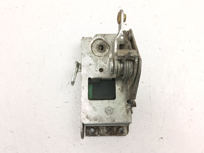 Recambio de cerradura puerta trasera derecha para iveco daily iii furgoneta 29 l 11 v referencia OEM IAM 500329770  