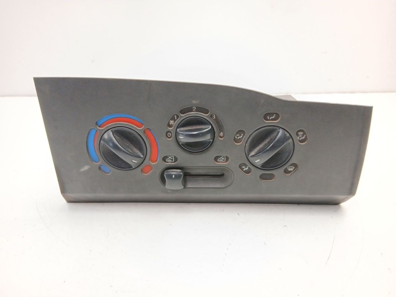 Recambio de mandos calefaccion aire para iveco daily iii furgoneta 29 l 11 v referencia OEM IAM 500337411  
