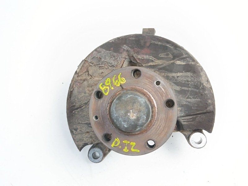 Recambio de mangueta delantera izquierda para iveco daily iii furgoneta 29 l 11 v referencia OEM IAM 500391884  