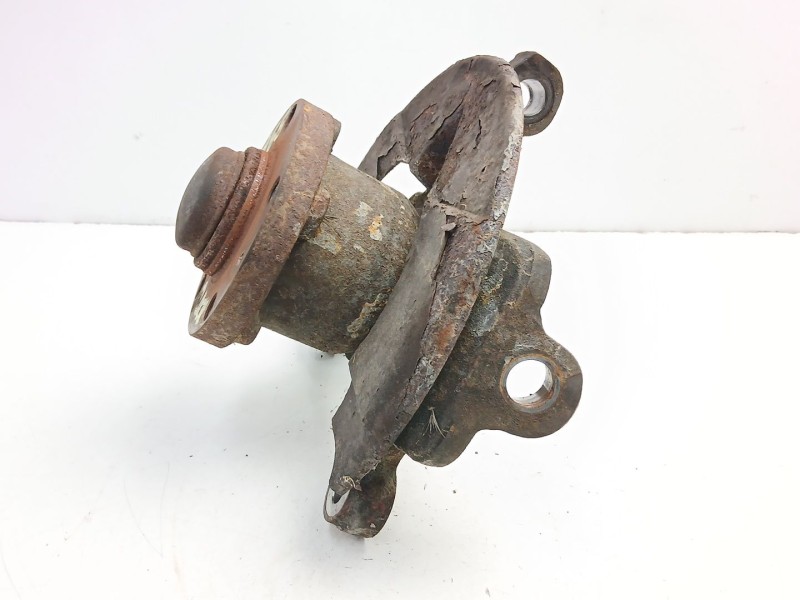 Recambio de mangueta delantera derecha para iveco daily iii furgoneta 29 l 11 v referencia OEM IAM 500391885  