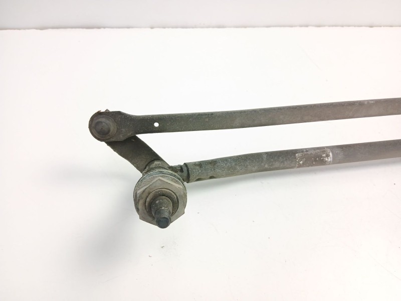 Recambio de motor limpia delantero para iveco daily iii furgoneta 29 l 11 v referencia OEM IAM 53557202  