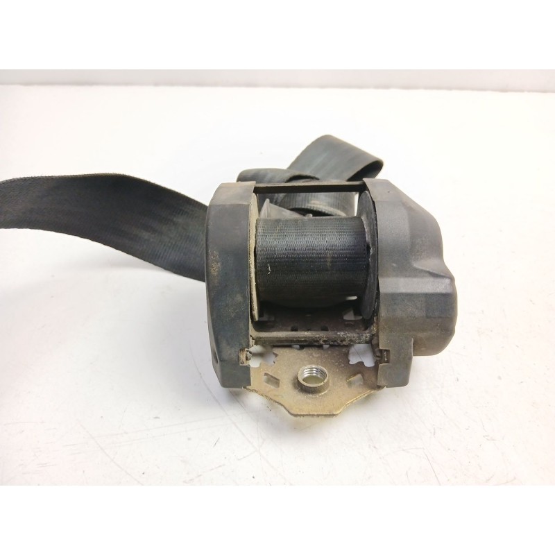 Recambio de cinturon seguridad delantero derecho para iveco daily iii furgoneta 29 l 11 v referencia OEM IAM 500314022  