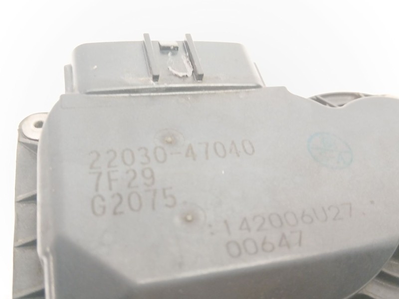 Recambio de caja mariposa para toyota yaris (_p13_) 1.5 hybrid (nhp130_) referencia OEM IAM 2203047040  