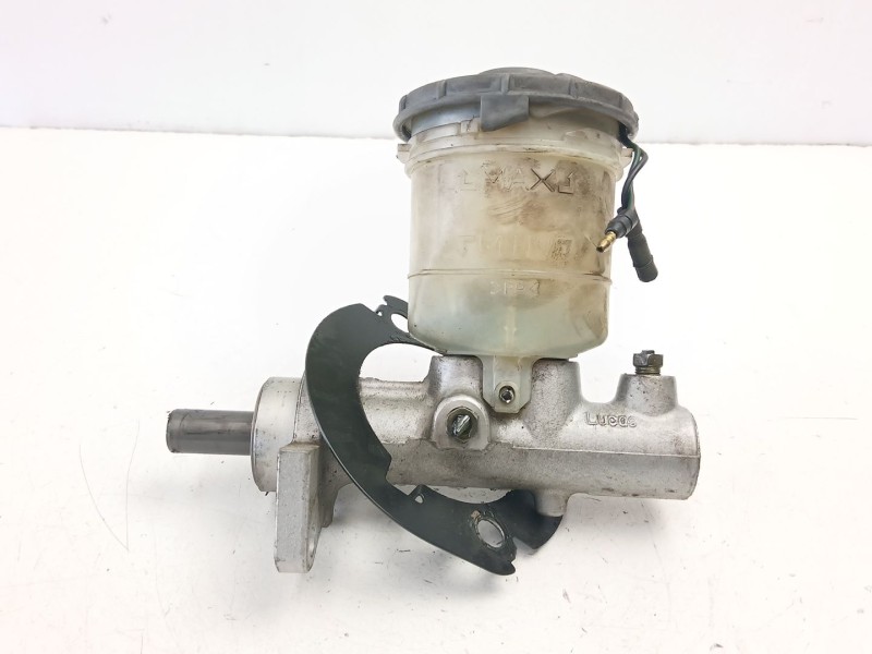 Recambio de bomba de freno para rover 600 i (rh) 620 sdi referencia OEM IAM GMC90260  