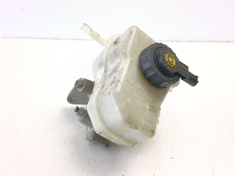 Recambio de bomba de freno para bmw 3 (e90) 320 d referencia OEM IAM 34336785664  