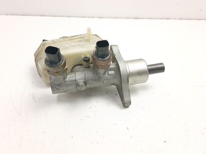 Recambio de bomba de freno para bmw 3 (e46) 320 d referencia OEM IAM 34316757839  