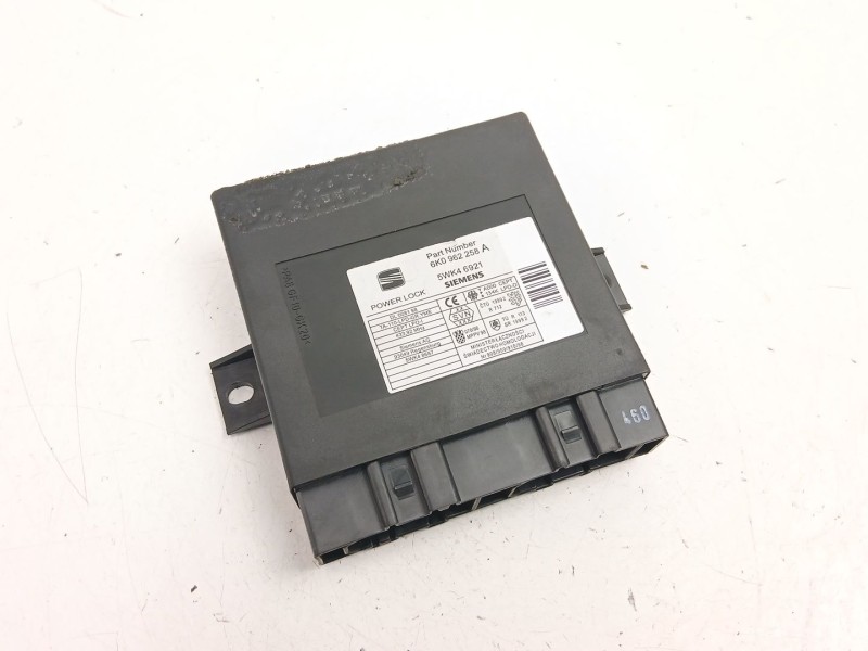 Recambio de modulo electronico para seat ibiza ii (6k1) 1.9 sdi referencia OEM IAM 6K0962258A 5WK46921 