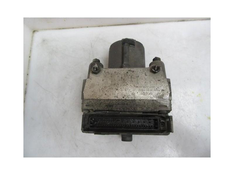 Recambio de abs : mitsubishi carisma : 1.8 g /4g93 (140,04cv) [1996] para mitsubishi carisma 1.8 g /4g93 referencia OEM IAM 0265
