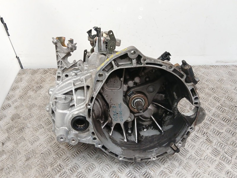 Recambio de caja cambios 6v turbo diesel para nissan primera (p12) 2.2 di referencia OEM IAM 8200131489  