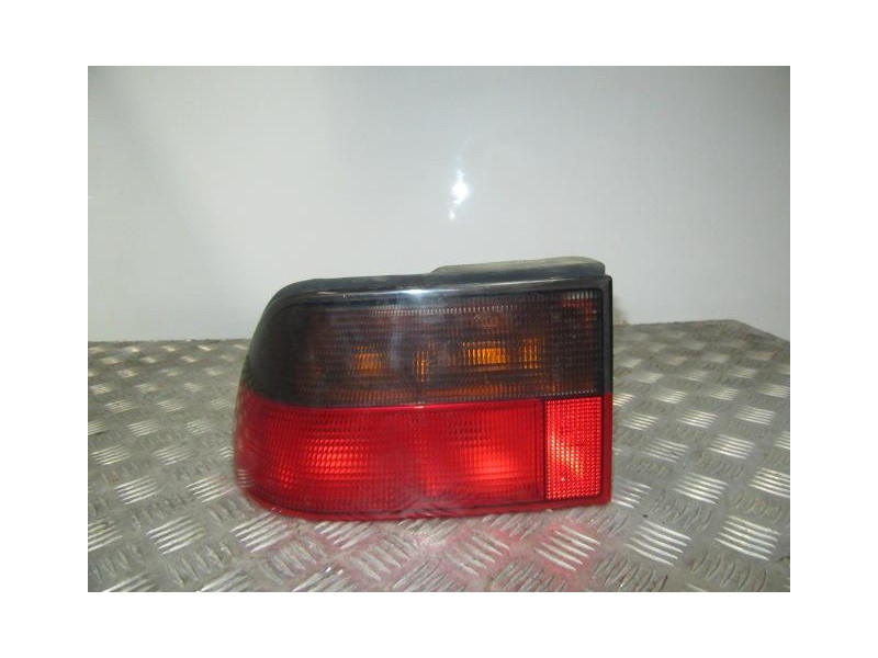 Recambio de piloto trasero izq. : saab 9000 : 2.3 g (169,95cv) [1997] para saab 9000 2.3 g referencia OEM IAM NEGROYROJO  