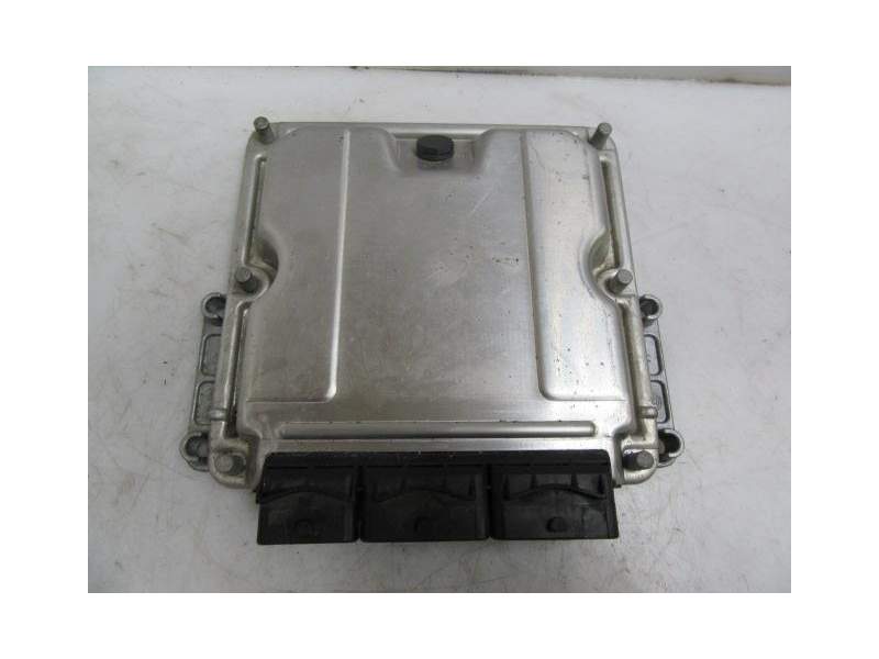 Recambio de centralita para renault laguna 1.9 dci f9q c750 referencia OEM IAM 8200163528 0281011101 8200095416